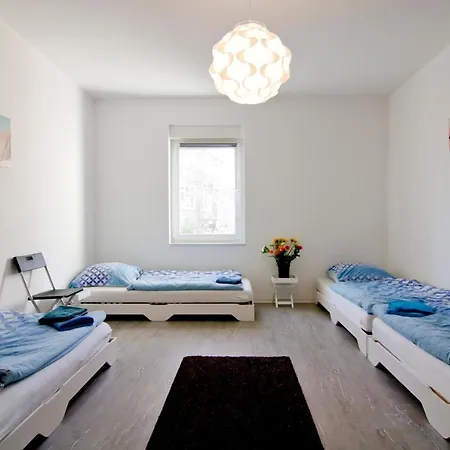 Apartmondo Apartment *