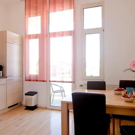 Apartmondo Apartment *